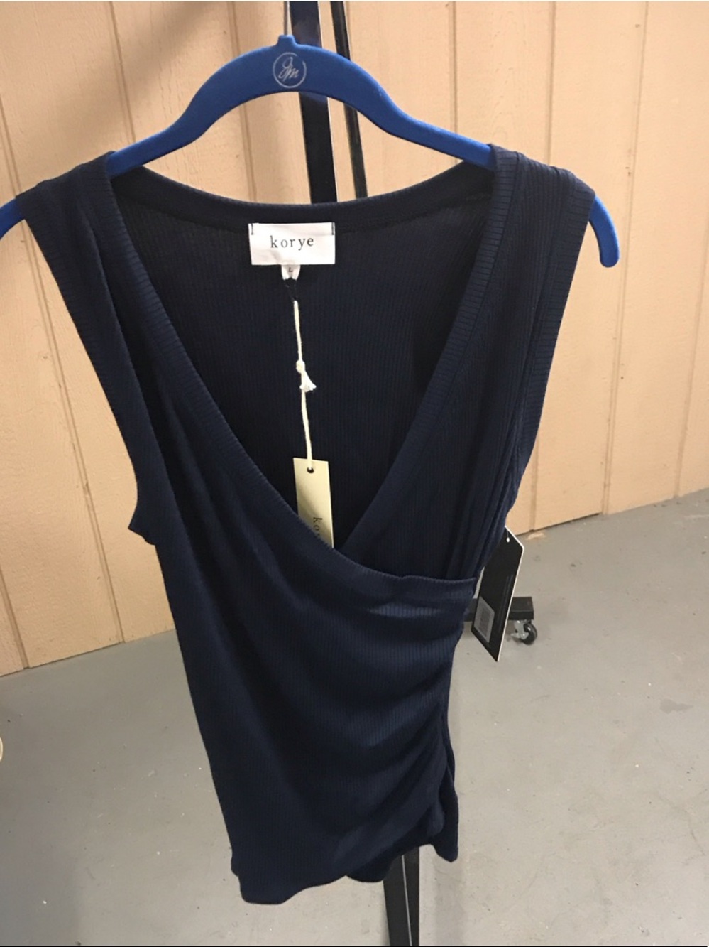 Korye Navy Ribbed V-Neck Tank with Side Ruching